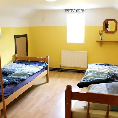 Holiday home Charming House In With Garden