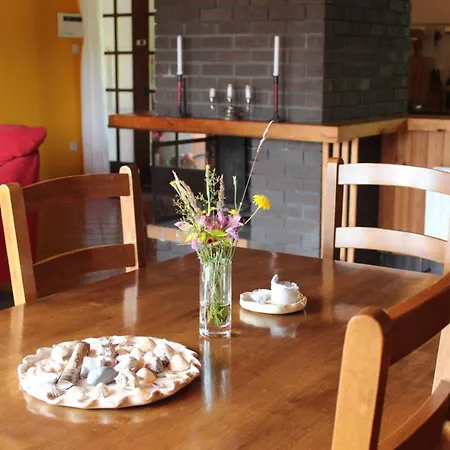 Charming House In With Garden Σπίτι διακοπών Laghy