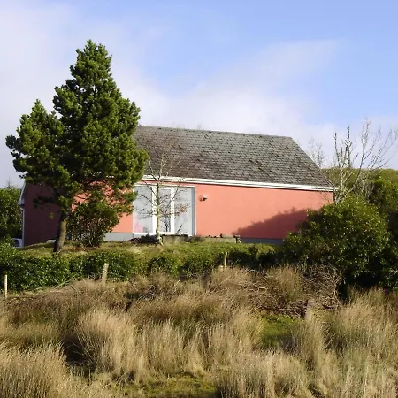 Charming House In With Garden